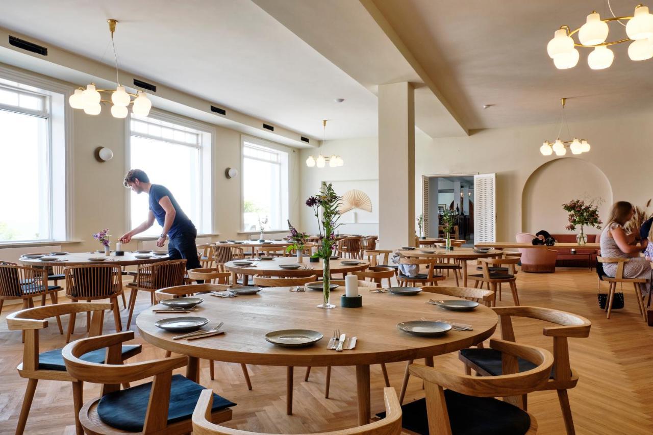Strandhotellet Аллинге Экстерьер фото