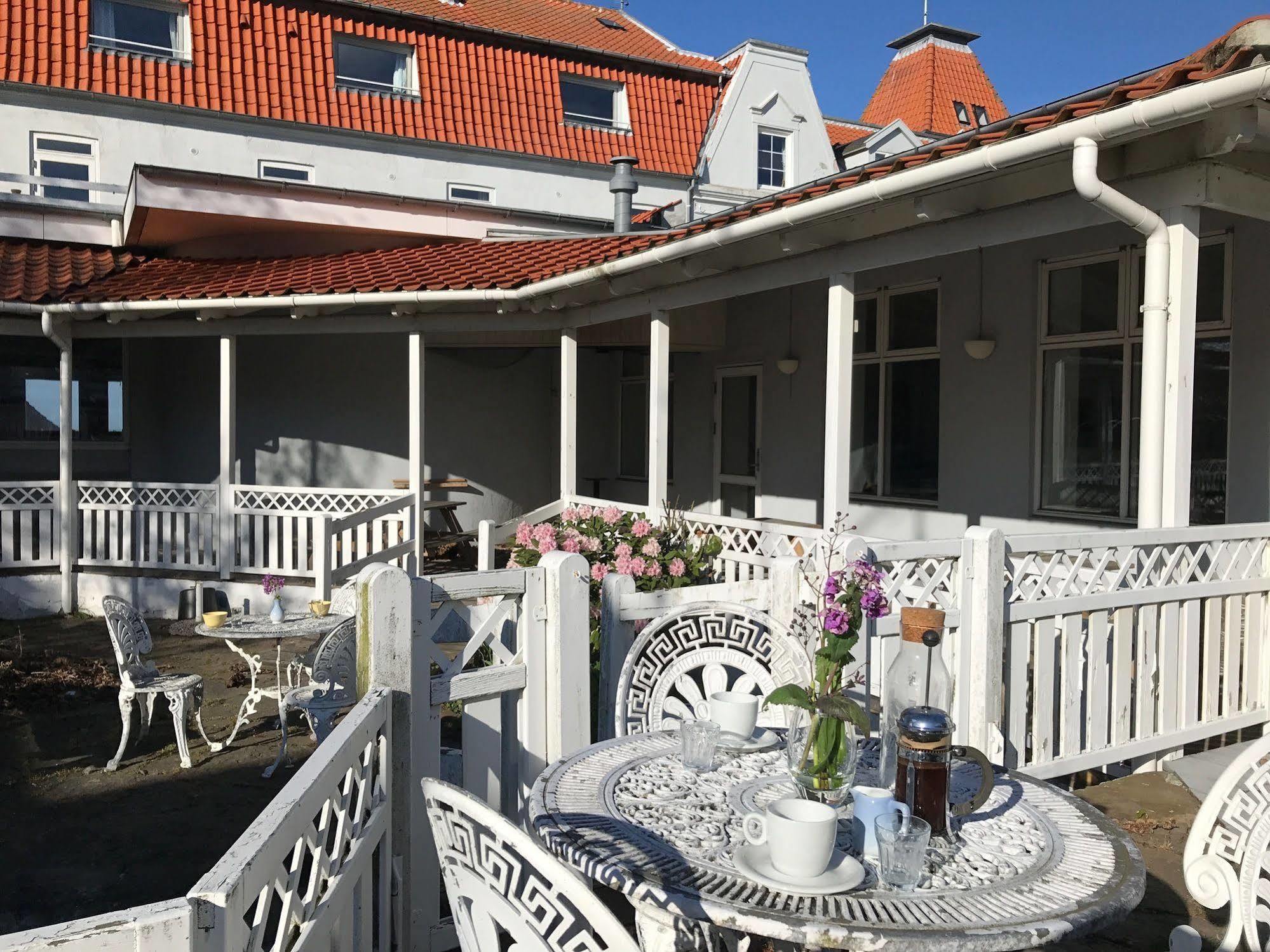 Strandhotellet Аллинге Экстерьер фото